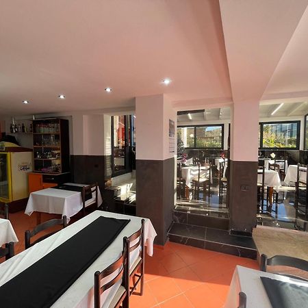 Hotel Bar Restaurant Mete Peshkepi Exterior foto